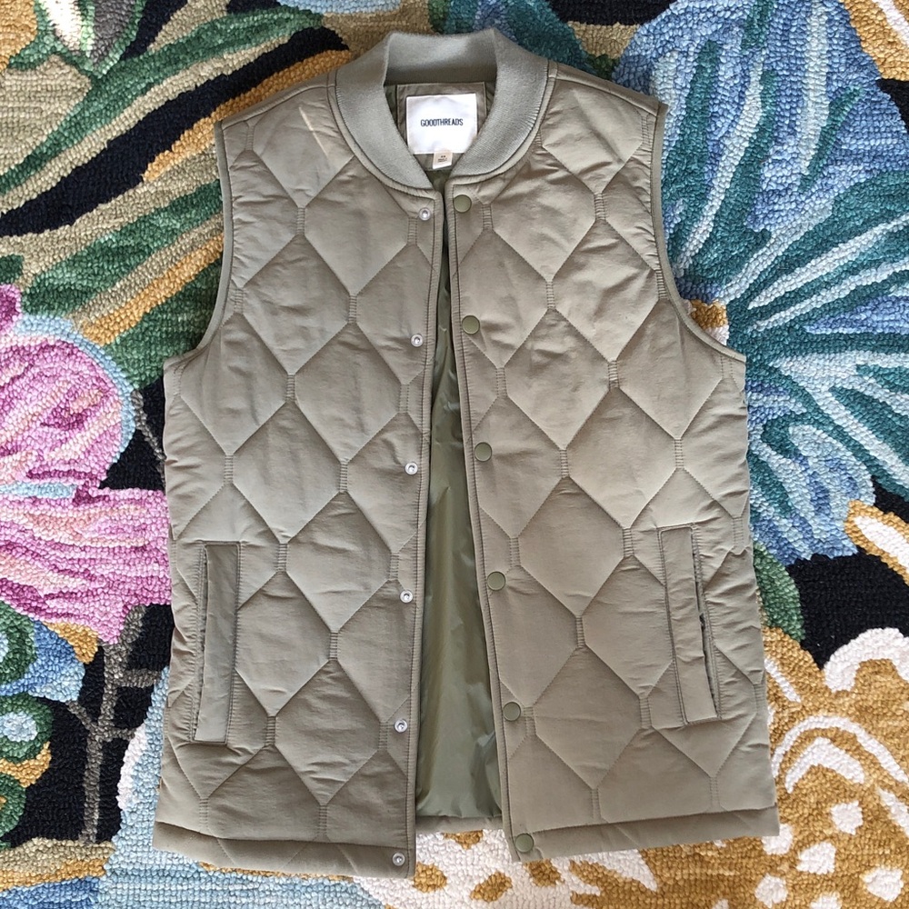 Good Threads Quilted Button Down Vest - image 1